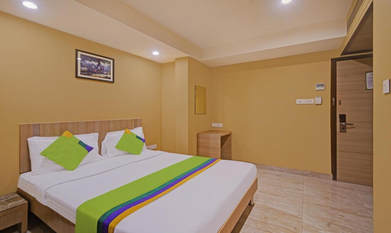 Treebo Fourth Avenue Hotel Chennai Exterior photo