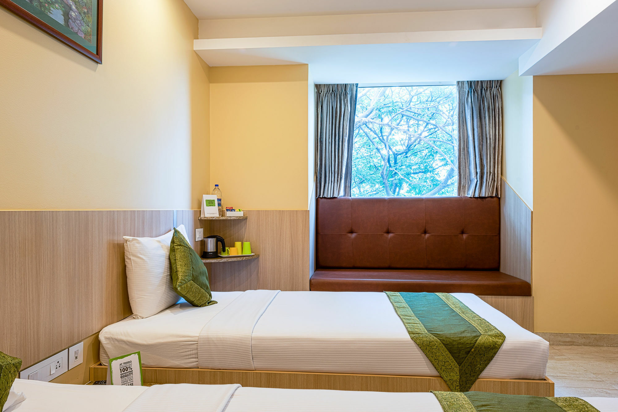 Treebo Fourth Avenue Hotel Chennai Exterior photo